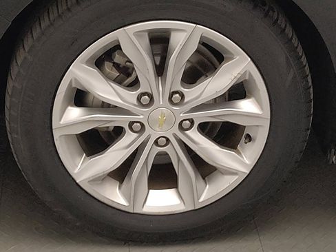 Used 2020 Chevrolet Malibu LT FWD image 31