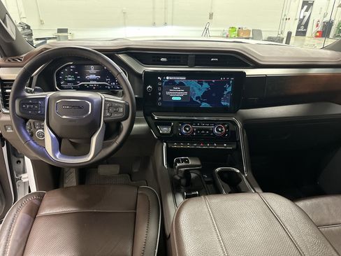 Used 2024 GMC Sierra 1500 Denali w/ Denali Reserve Package image 29
