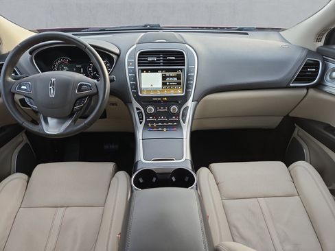 Used 2018 Lincoln MKX Reserve w/ Luxury Package image 9