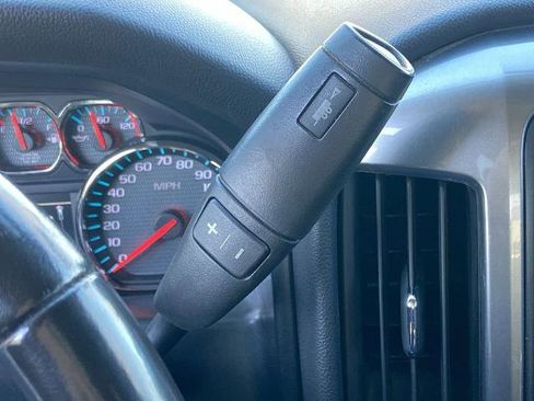 Used 2018 Chevrolet Silverado 2500 LT w/ LT Convenience Package image 12