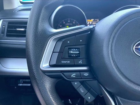 Used 2018 Subaru Outback 2.5i AWD/4WD image 23