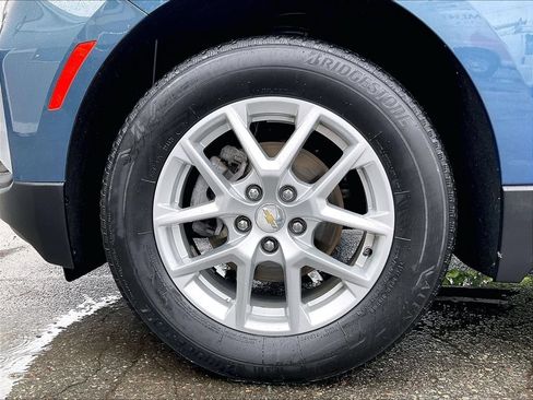 Used 2024 Chevrolet Equinox LT w/ LPO, Floor Liner Package AWD/4WD image 7