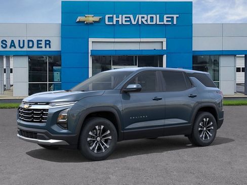 New 2026 Chevrolet Equinox LT w/ Convenience Package II image 2