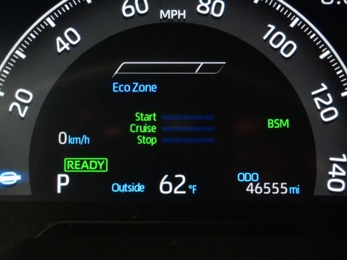 Used 2021 Toyota RAV4 Limited image 26