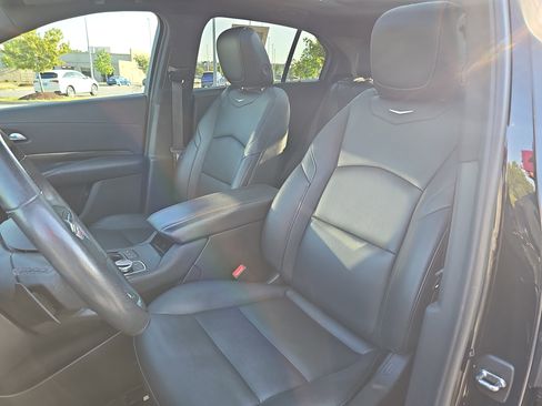 Used 2022 Cadillac XT4 Sport w/ Enhanced Visibility Package FWD image 15