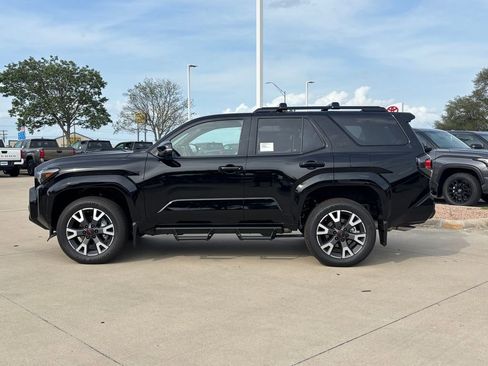 New 2026 Toyota 4Runner TRD Sport Premium RWD image 2