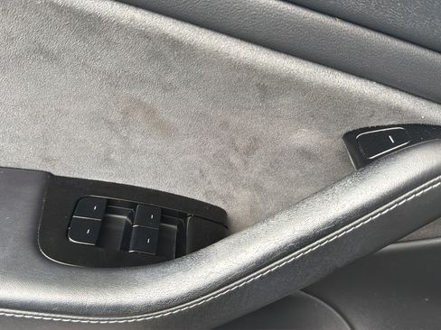 Used 2018 Tesla Model 3 Long Range AWD/4WD image 23