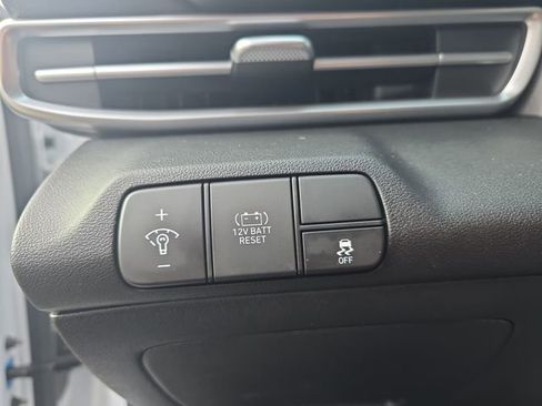 Certified 2025 Hyundai Elantra Blue image 34