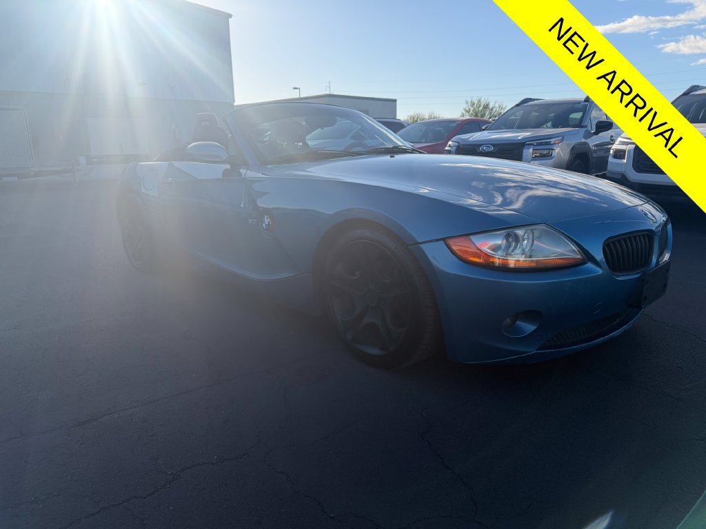 Used 2004 BMW Z4 3.0i RWD image 1