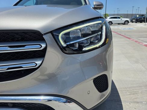 Certified 2022 Mercedes-Benz GLC 300 image 8