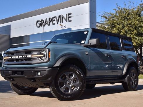 Used 2022 Ford Bronco Big Bend image 2