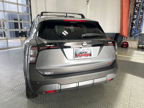 New 2026 Nissan Kicks SR w/ Cold Weather Package image 6