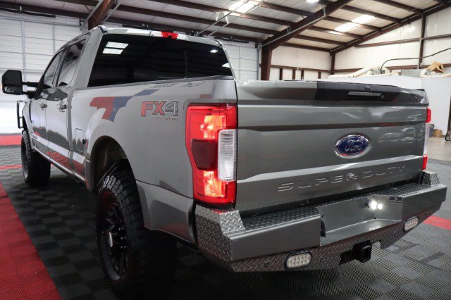 Used 2019 Ford F250 Lariat w/ Lariat Ultimate Package AWD/4WD image 31