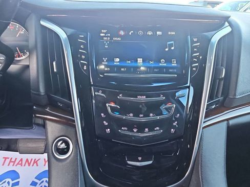 Used 2020 Cadillac Escalade ESV Premium Luxury w/ Escalade Sport Edition image 14