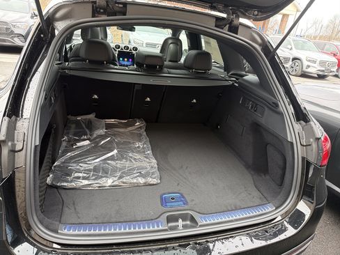 Used 2026 Mercedes-Benz GLC 300 4MATIC image 25