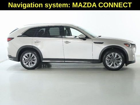 Used 2024 MAZDA CX-90 3.3 Turbo w/ Premium Package image 11