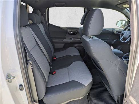 Used 2023 Toyota Tacoma TRD Off-Road image 18