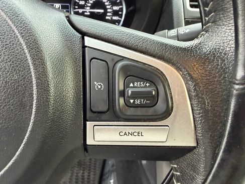Used 2017 Subaru Forester 2.5i Limited AWD/4WD image 39