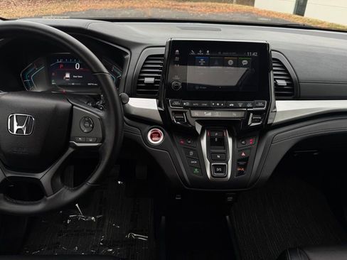 Used 2023 Honda Odyssey EX-L image 16