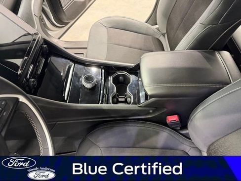 Used 2023 Jeep Grand Cherokee L Laredo AWD/4WD image 17