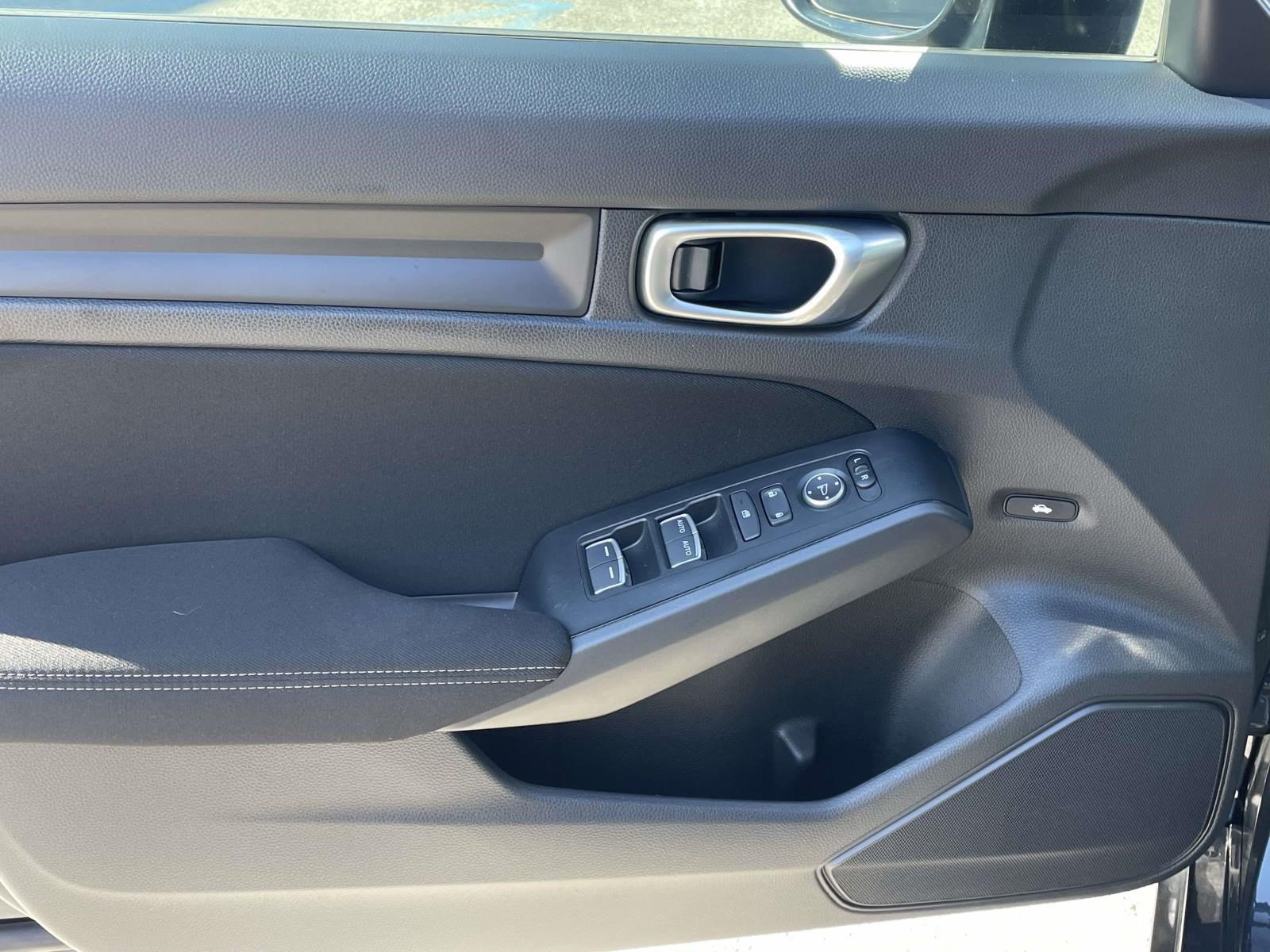 Used 2024 Honda Civic Sport image 15