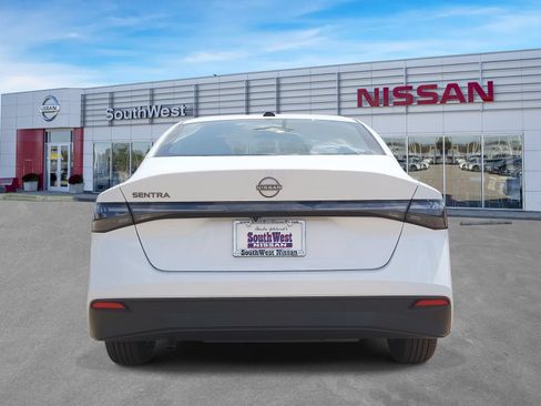 New 2027 Nissan Sentra S w/ Floor Mat Package FWD image 6
