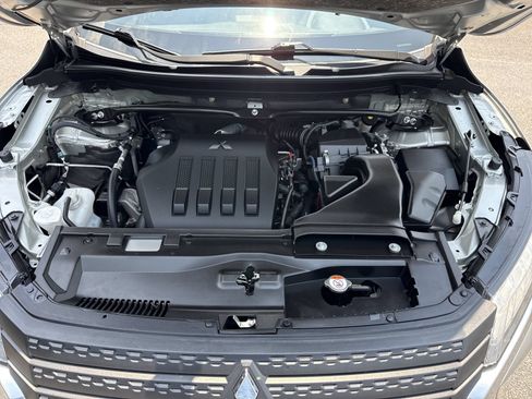 Used 2023 Mitsubishi Eclipse Cross SE AWD/4WD image 33