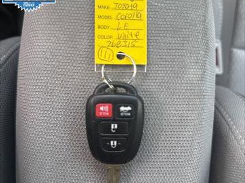 Certified 2018 Toyota Corolla LE image 20