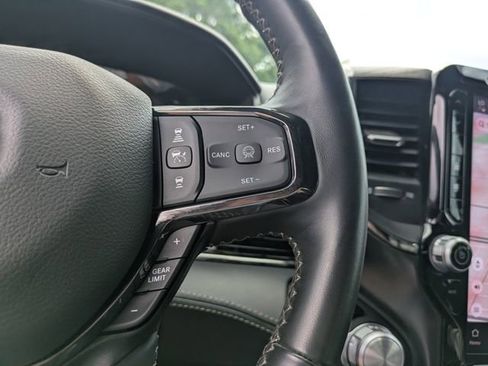 Used 2025 RAM 1500 Limited w/ Trailer Tow Group AWD/4WD image 31