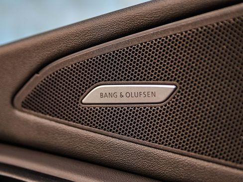 Certified 2025 Audi Q6 e-tron Premium Plus w/ Premium Plus image 23