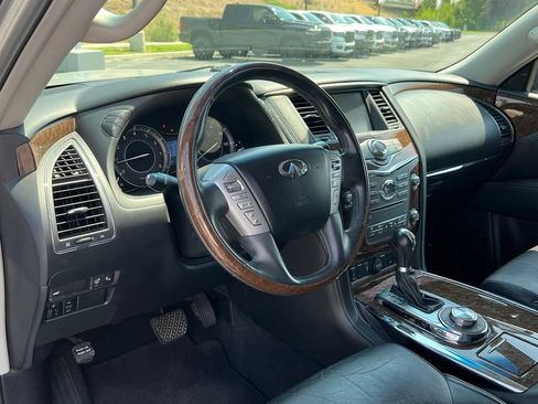 Used 2015 INFINITI QX80 4WD w/ Driver's Assistance Package image 27