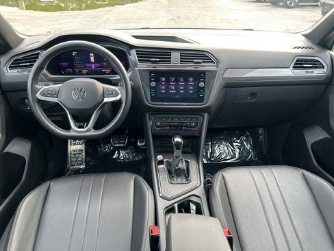 Used 2023 Volkswagen Tiguan SE R-Line image 37