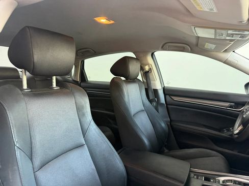 Used 2019 Honda Accord Hybrid image 29
