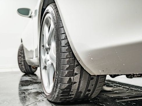 Used 2003 Porsche 911 Carrera RWD image 51