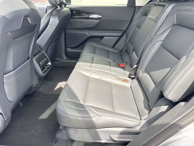 New 2026 Lincoln Nautilus Premier AWD/4WD image 14
