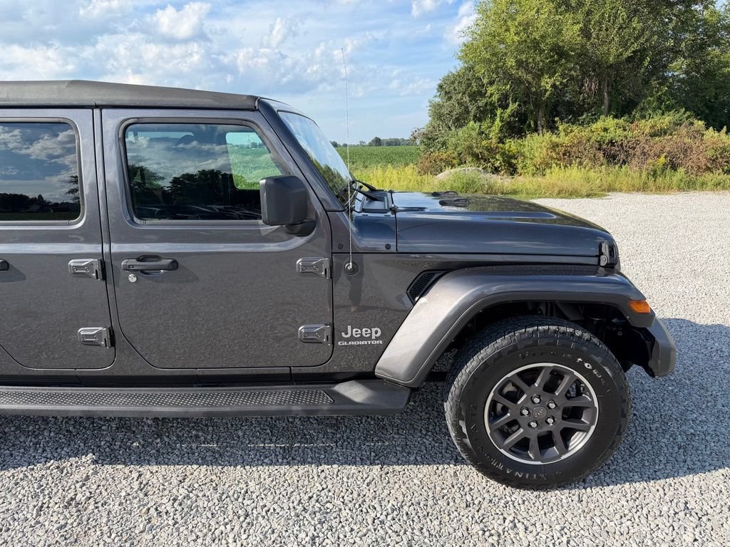 Used 2022 Jeep Gladiator Overland AWD/4WD image 17