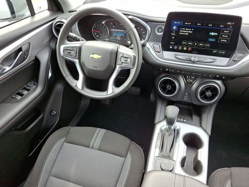 Certified 2024 Chevrolet Blazer LT w/ Convenience Package image 10