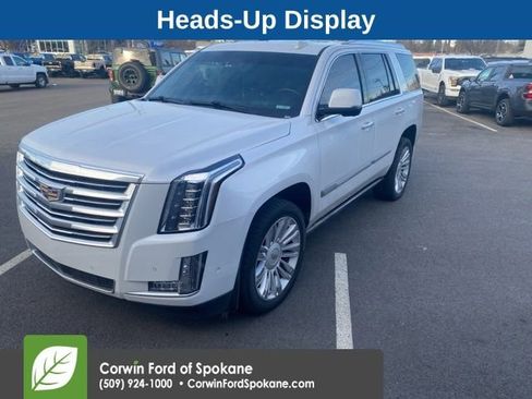 Used 2017 Cadillac Escalade Platinum image 8