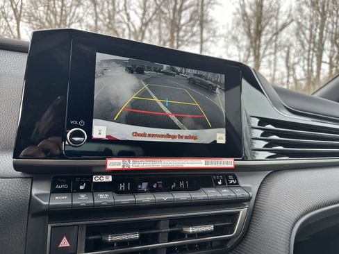 New 2026 Toyota Camry SE image 29