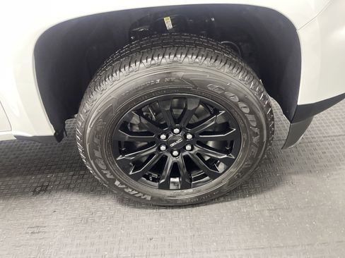 Used 2022 GMC Canyon Elevation w/ Trailering Package image 27