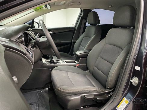 Used 2016 Chevrolet Cruze LS image 10