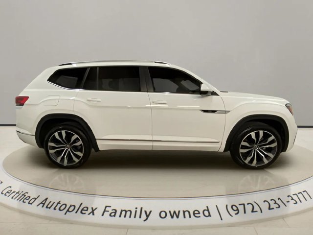 Used 2021 Volkswagen Atlas SEL R-Line FWD image 6