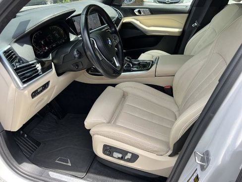 Used 2021 BMW X7 xDrive40i w/ Premium Package AWD/4WD image 7