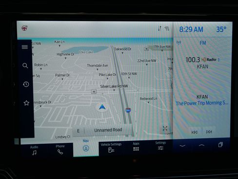 Certified 2022 Ford F350 Platinum w/ FX4 Off-Road Package image 19