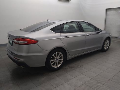 Used 2020 Ford Fusion SE FWD image 10