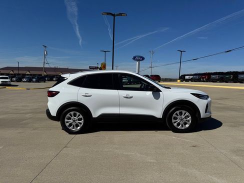 Certified 2025 Ford Escape Active image 4