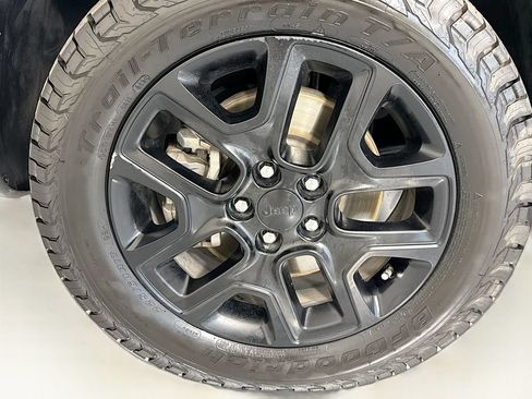 Used 2021 Jeep Compass Sport AWD/4WD image 30