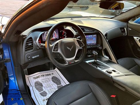 Used 2016 Chevrolet Corvette Z06 w/ 3LZ Preferred Equipment Group image 12