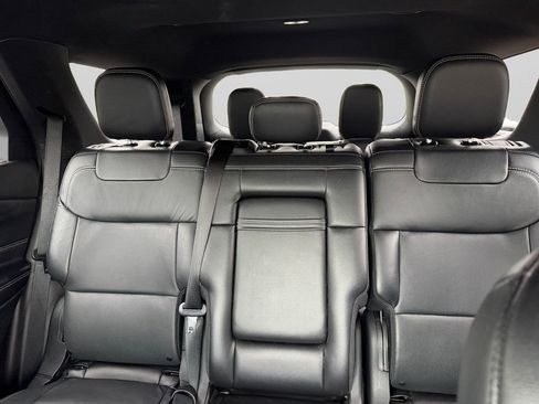 Used 2020 Ford Explorer ST w/ Premium Technology Package AWD/4WD image 16