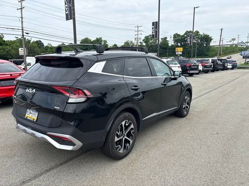 Certified 2024 Kia Sportage EX AWD/4WD image 7